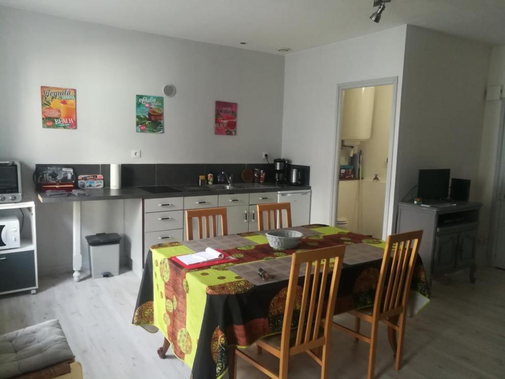 Logis Des Chouans Appartement Les Landes-Genusson Buitenkant foto
